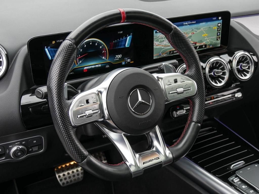 Mercedes-Benz GLA 35 AMG 2023