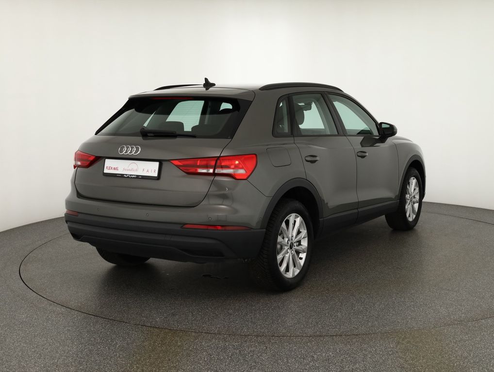 Audi Q3 2021
