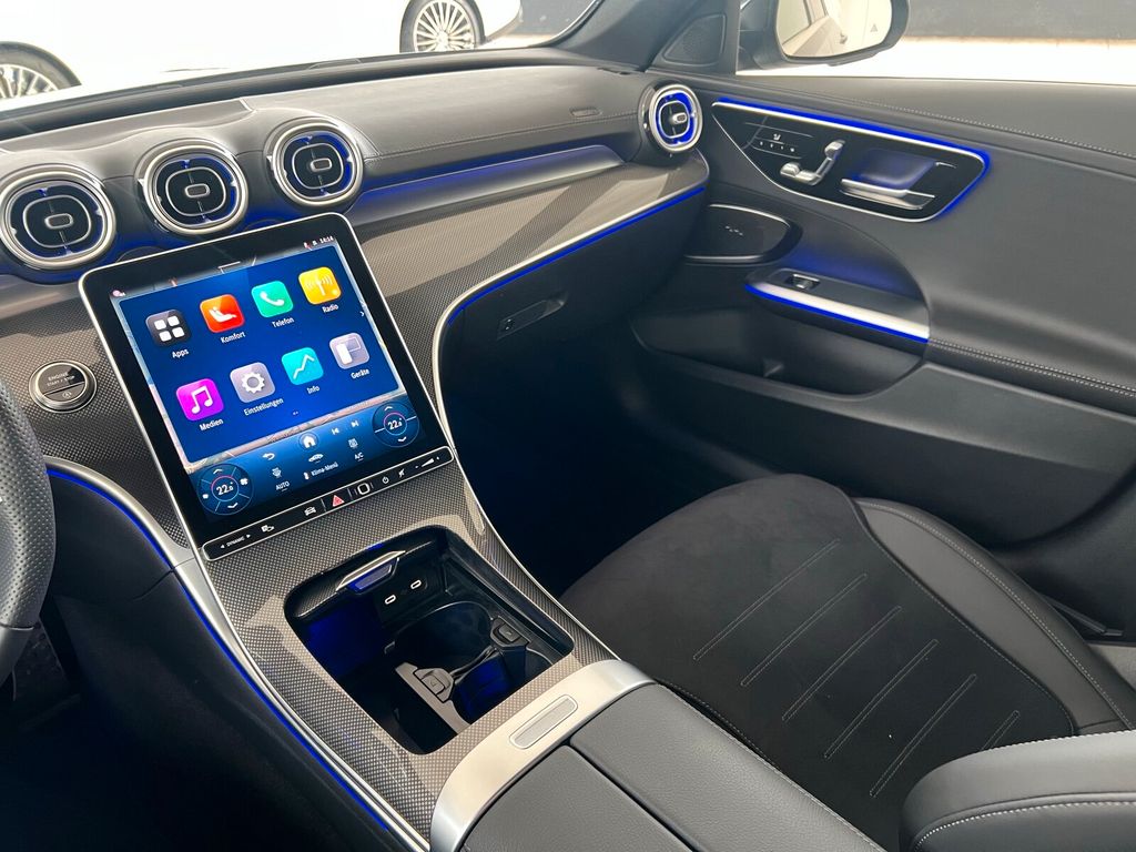 Mercedes-Benz C 200 2025