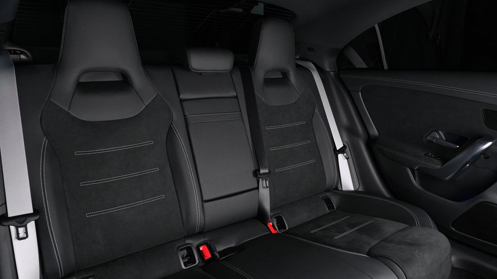 Mercedes-Benz CLA 200 2025