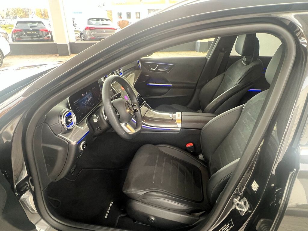 Mercedes-Benz C 200 2025