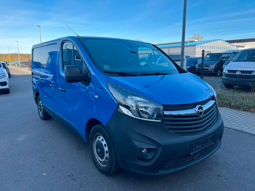 Opel Vivaro 2016