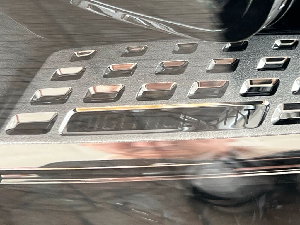 Mercedes-Benz C 200 2025