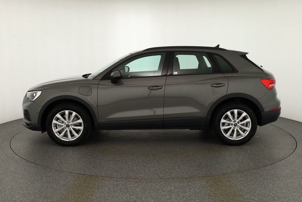 Audi Q3 2021
