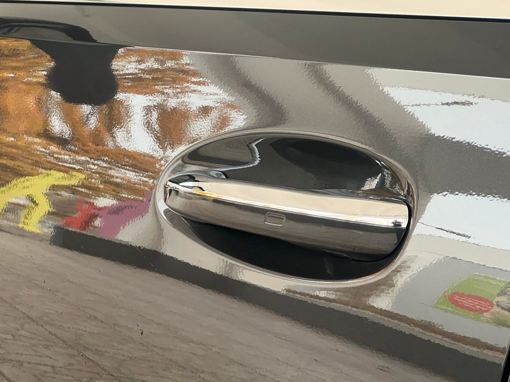 Mercedes-Benz C 200 2025