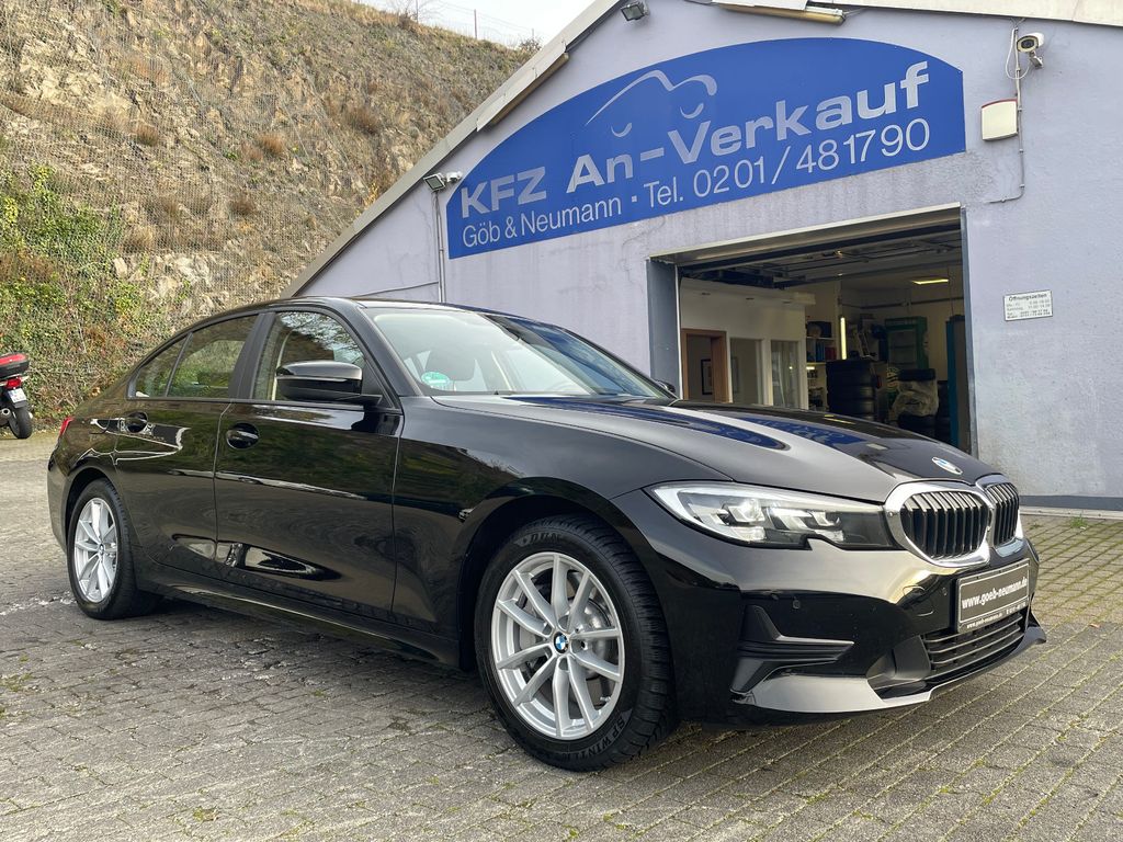 BMW 330 2021