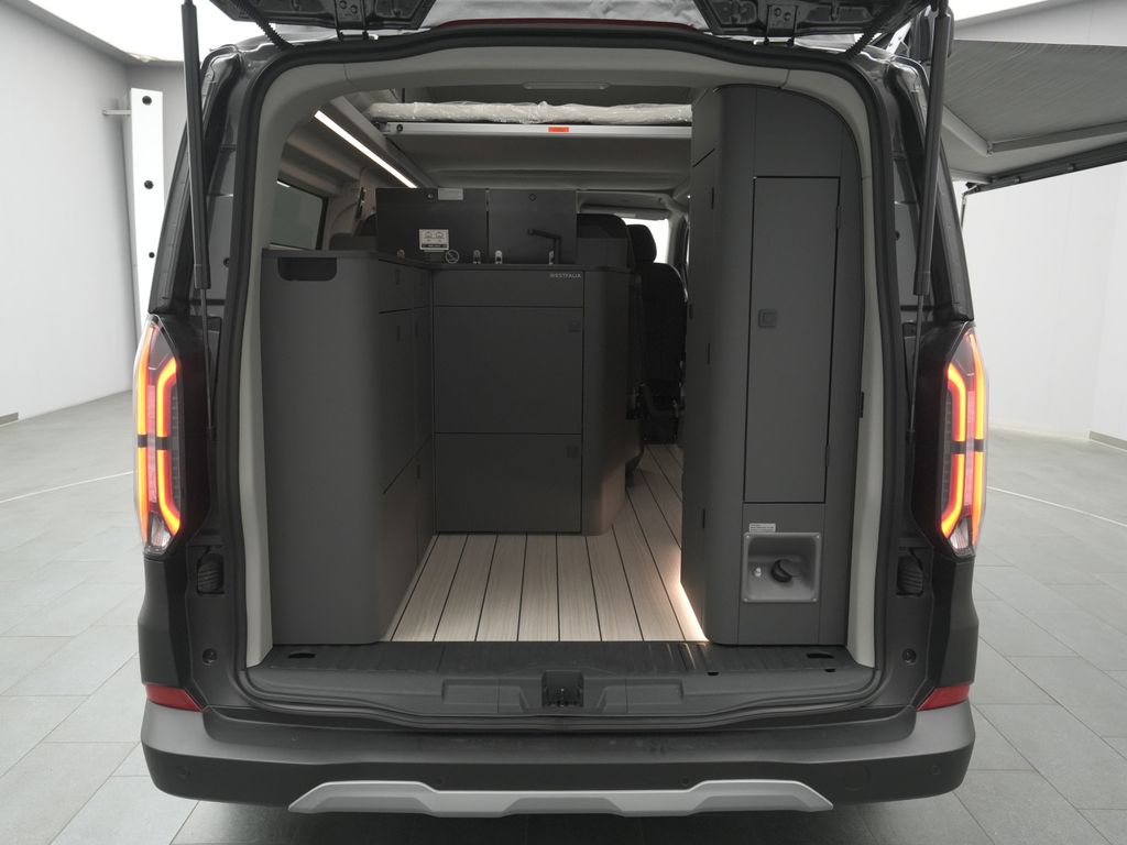 Ford Tourneo Custom 2025