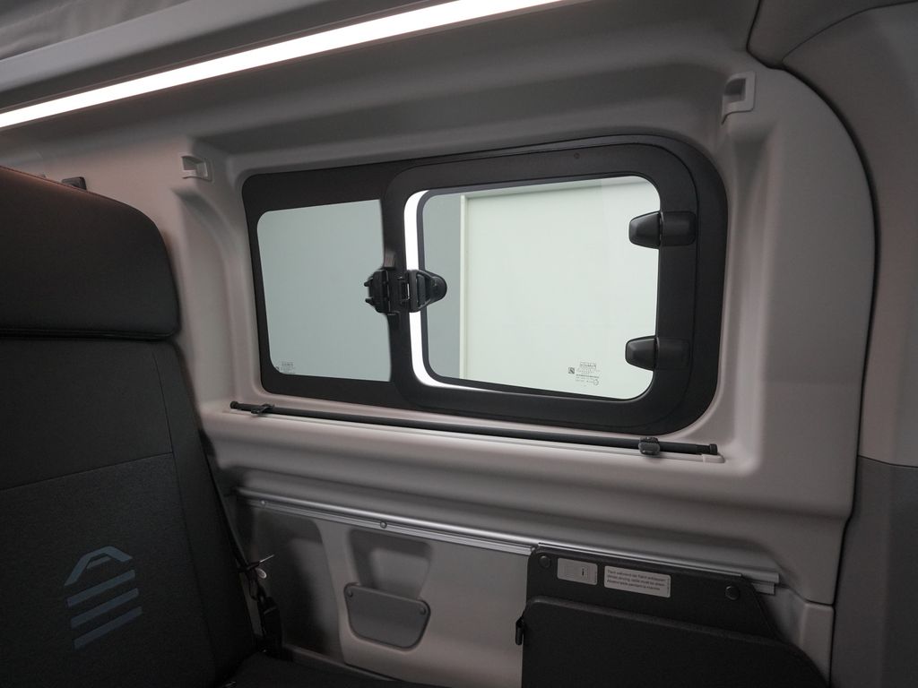 Ford Tourneo Custom 2025