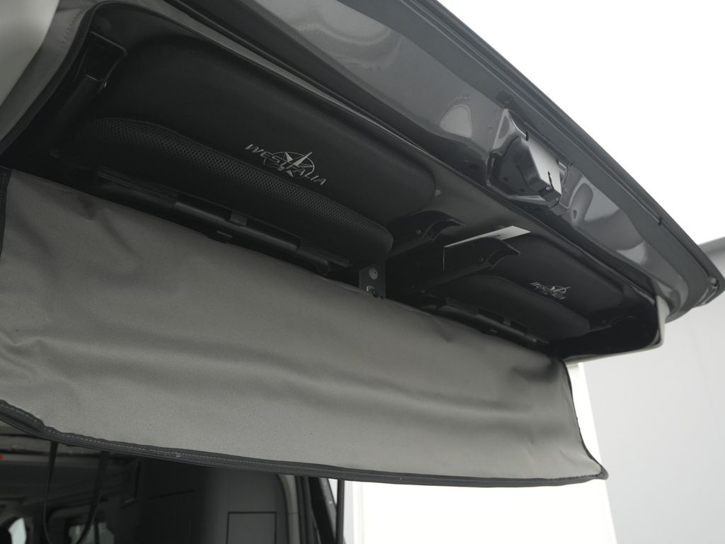 Ford Tourneo Custom 2025