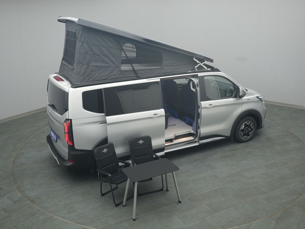 Ford Tourneo Custom 2025