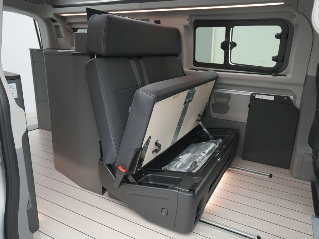 Ford Tourneo Custom 2025
