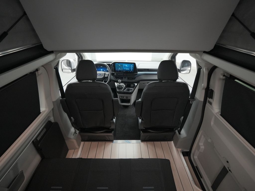 Ford Tourneo Custom 2025