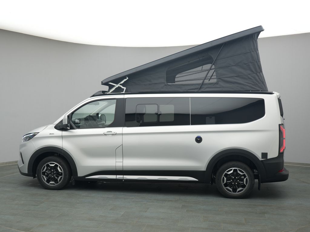 Ford Tourneo Custom 2025