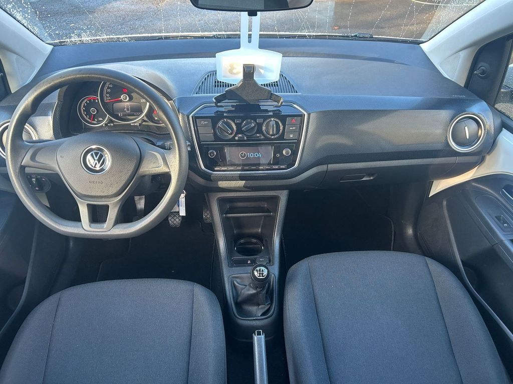 Volkswagen up! 2022