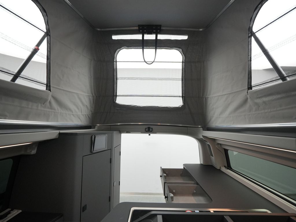 Ford Tourneo Custom 2025