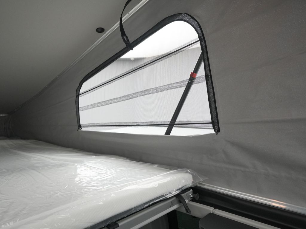 Ford Tourneo Custom 2025