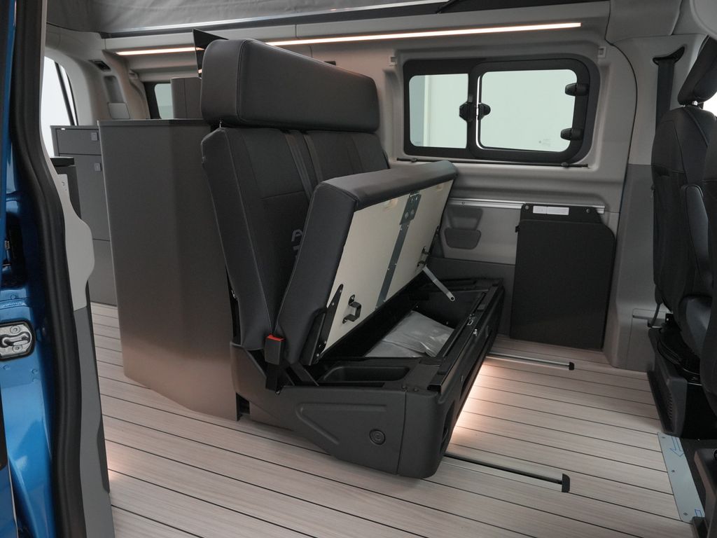 Ford Tourneo Custom 2025