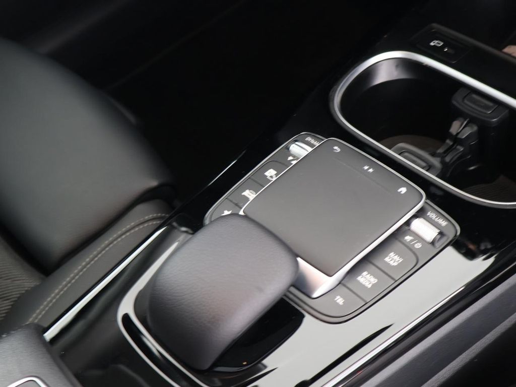 Mercedes-Benz A 250 2022