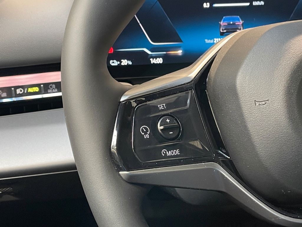 BMW i5 2024
