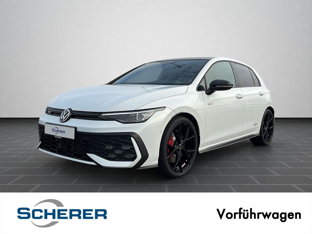 Volkswagen Golf 2025