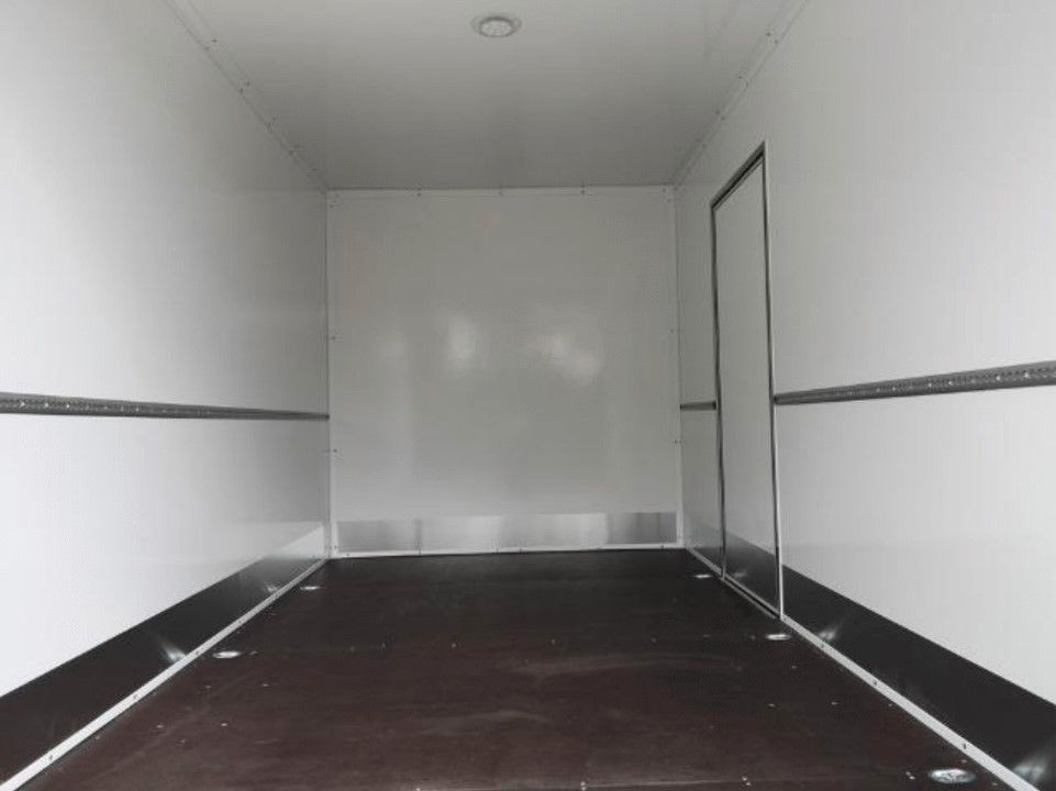 Mercedes-Benz Sprinter 2024