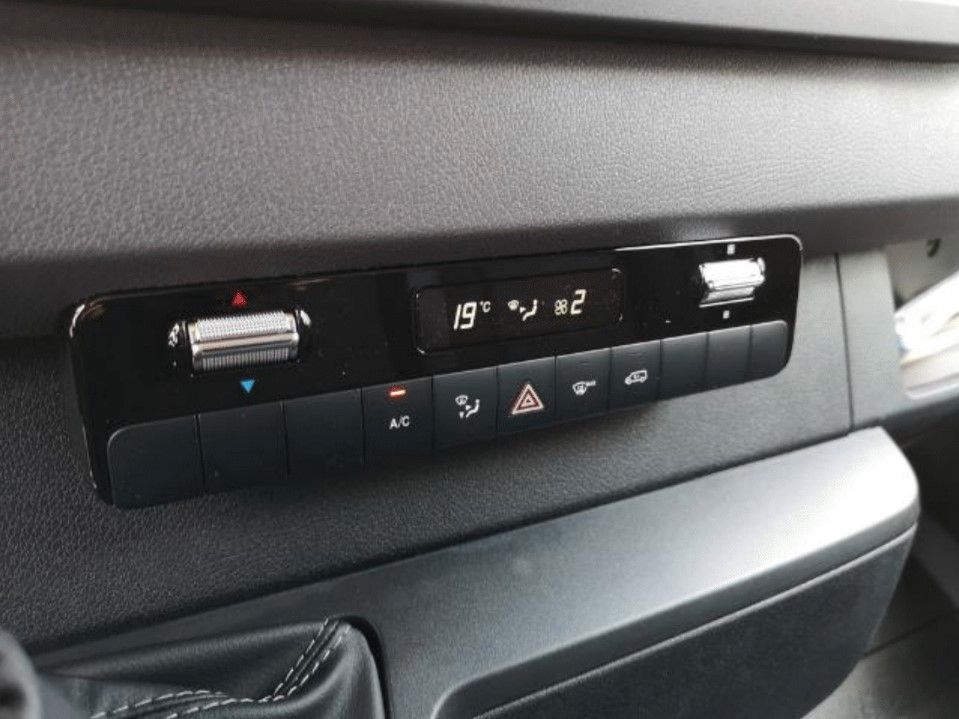 Mercedes-Benz Sprinter 2024