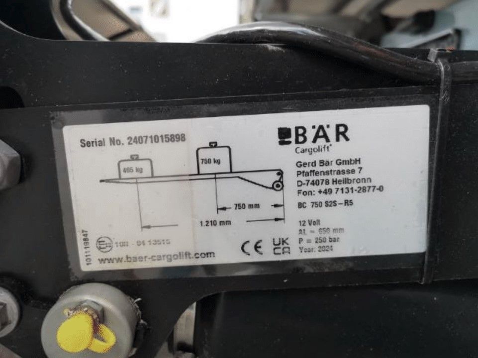 Mercedes-Benz Sprinter 2024