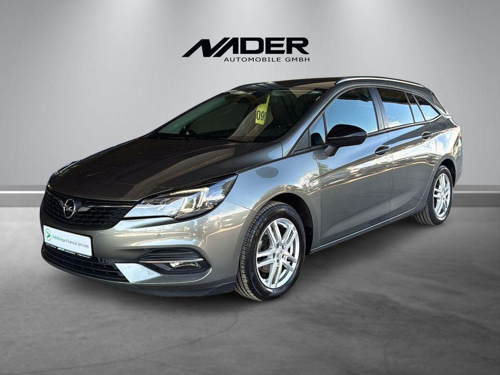 Opel Astra 2022