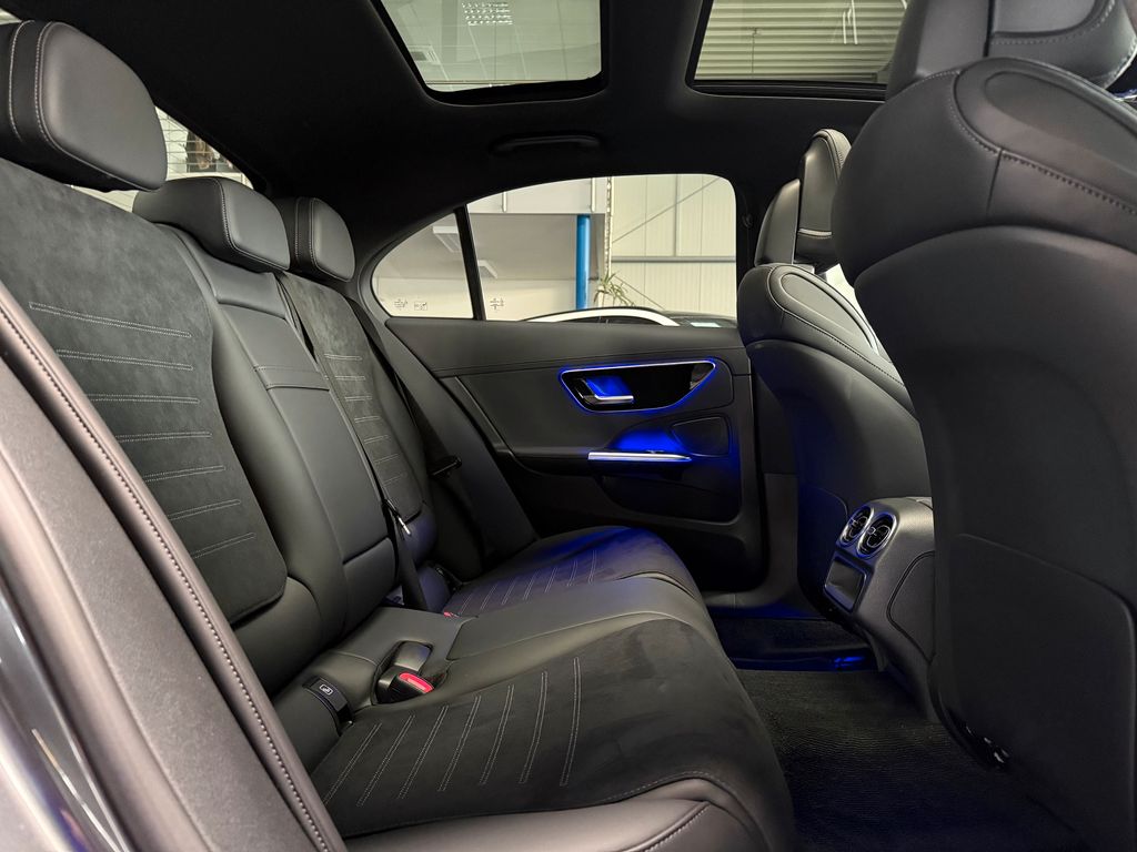 Mercedes-Benz C 200 2024