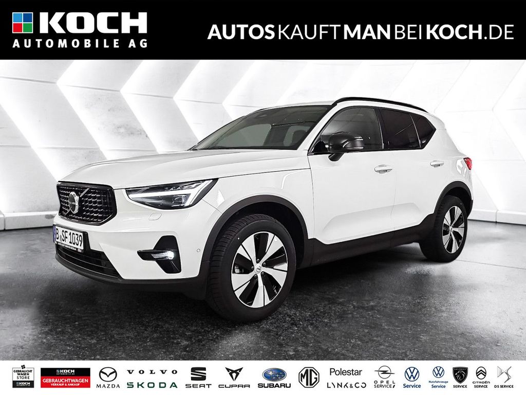 Volvo XC40 2025