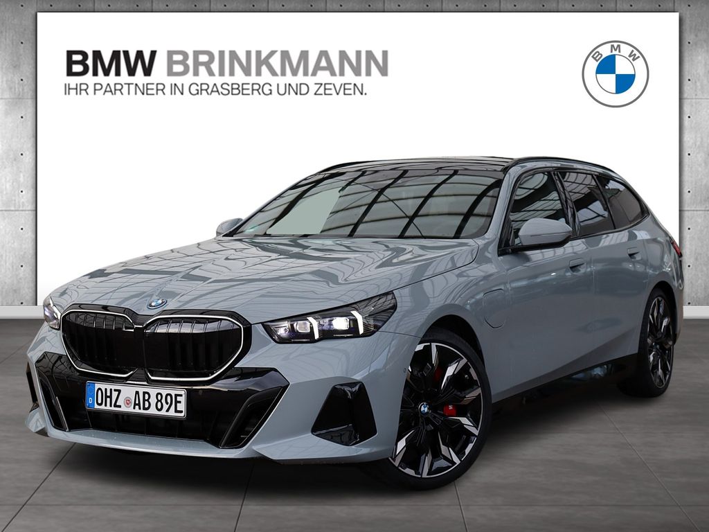 BMW 550 2025