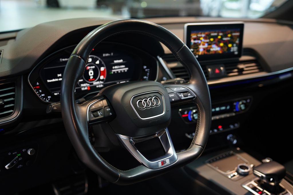 Audi SQ5 2020