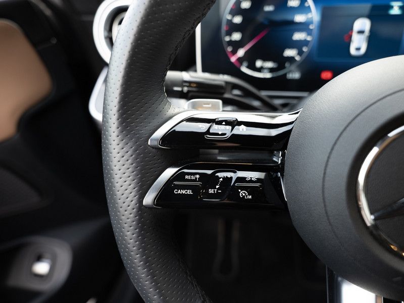 Mercedes-Benz CLE 200 2023