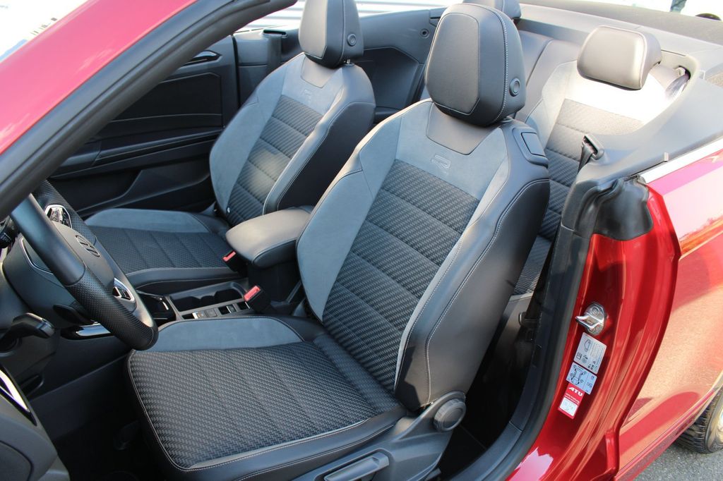 Volkswagen T-Roc 2023