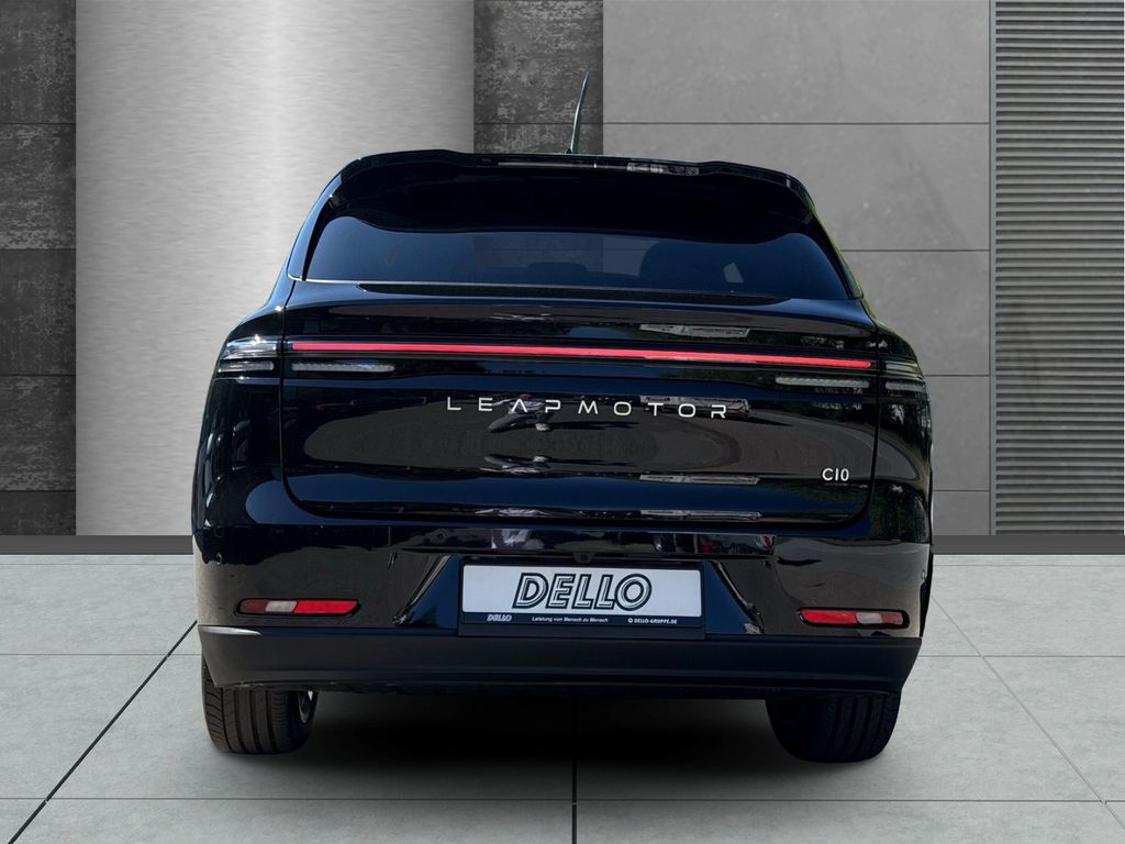 Leapmotor C10