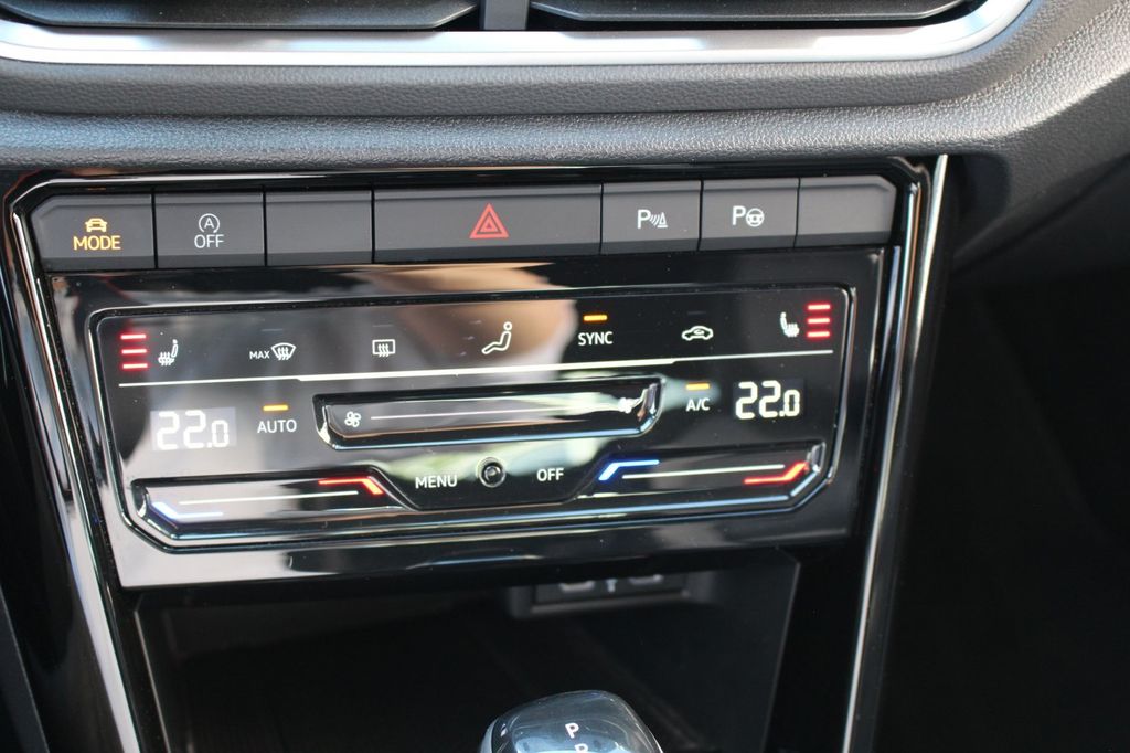 Volkswagen T-Roc 2023