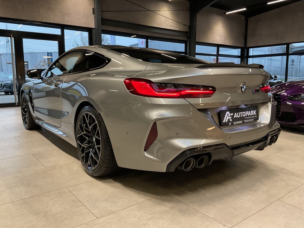 BMW M8 2021