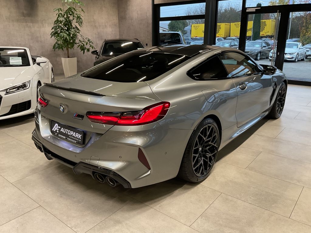 BMW M8 2021