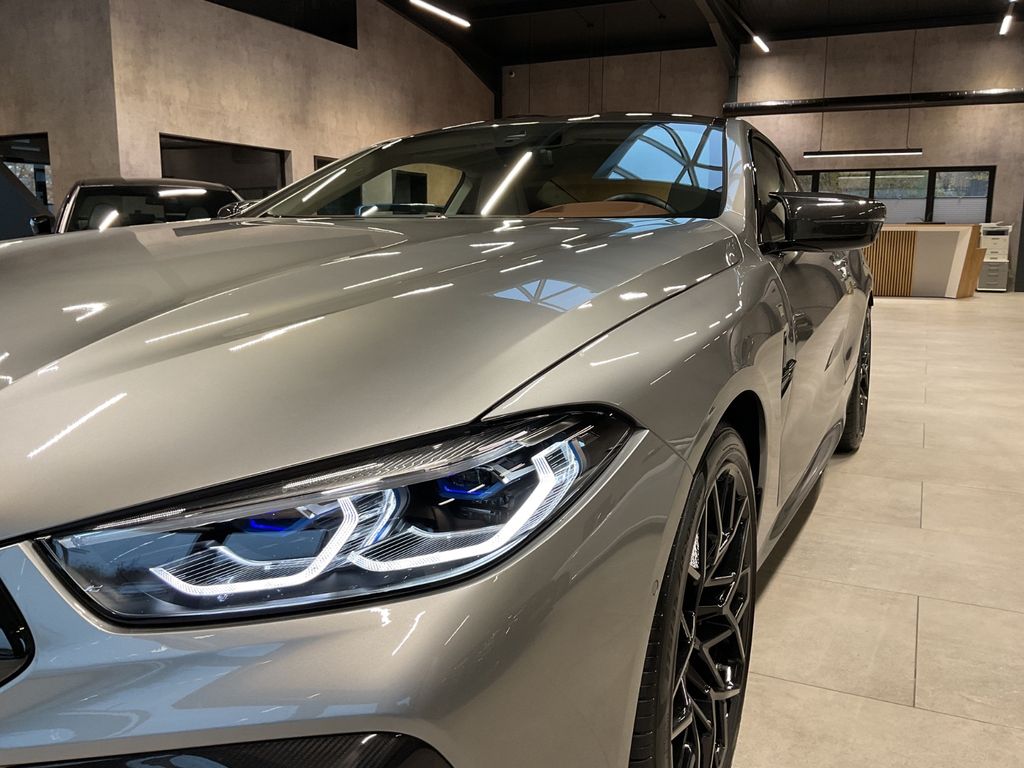BMW M8 2021