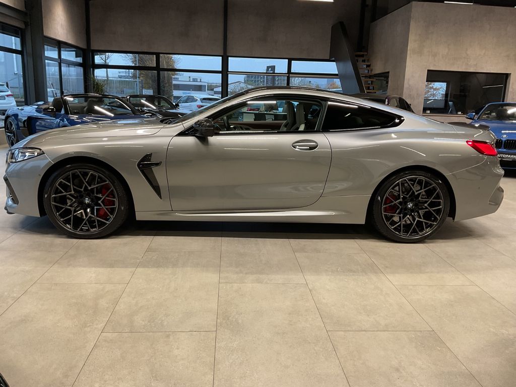 BMW M8 2021