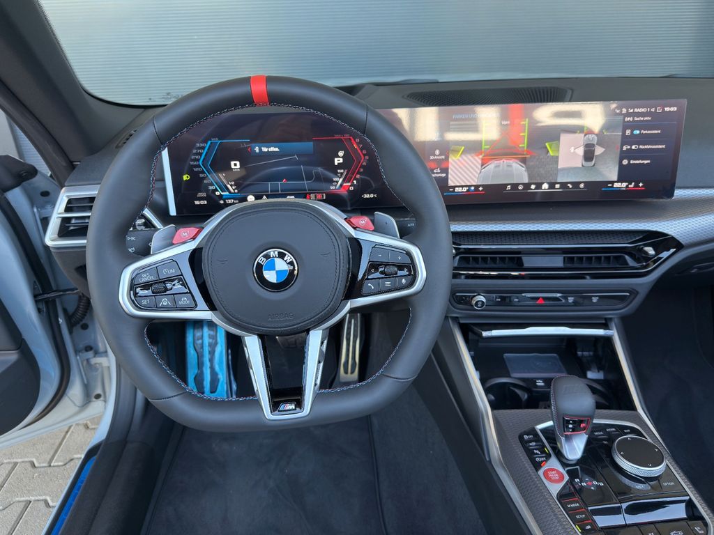 BMW M4 2025