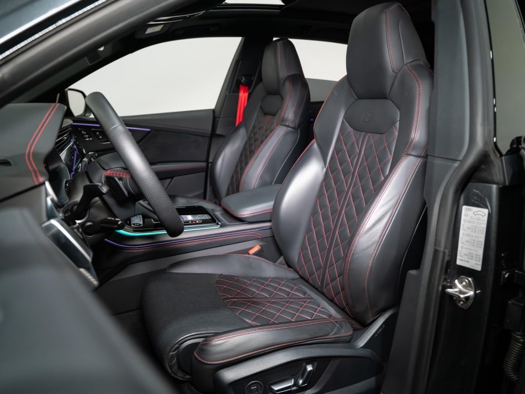 Audi SQ8 2024