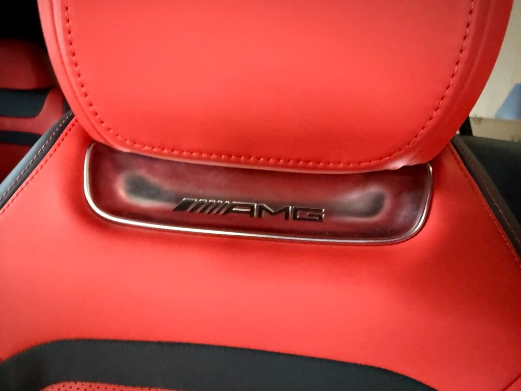 Mercedes-Benz AMG GT 2025