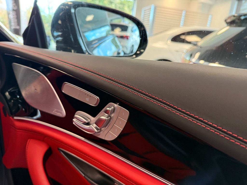 Mercedes-Benz AMG GT 2025