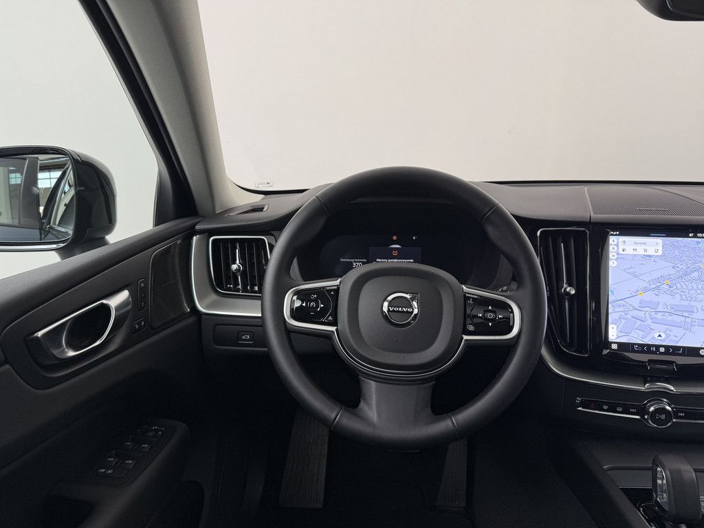 Volvo XC60 2025