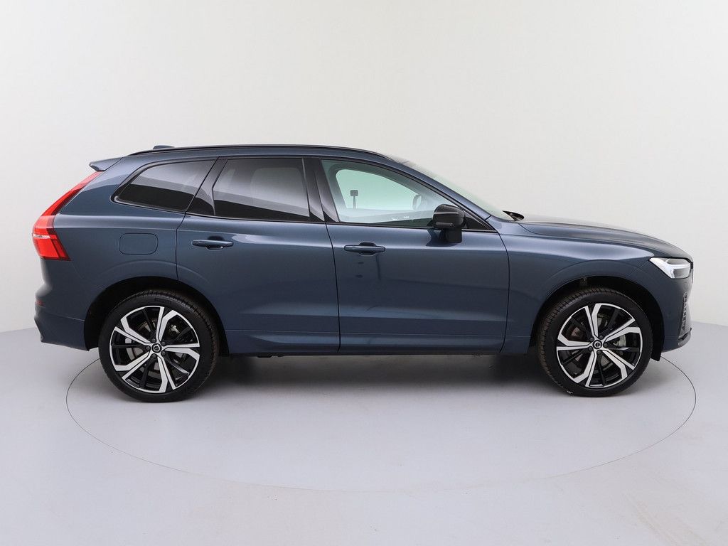 Volvo XC60 2025