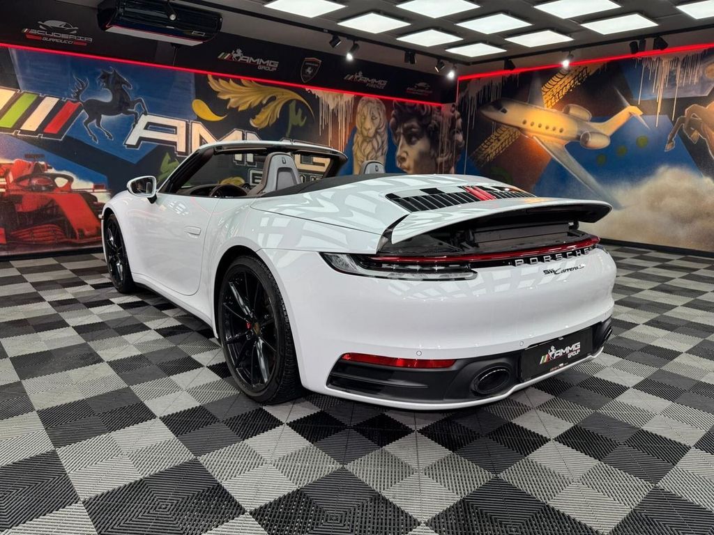 Porsche 911 2019