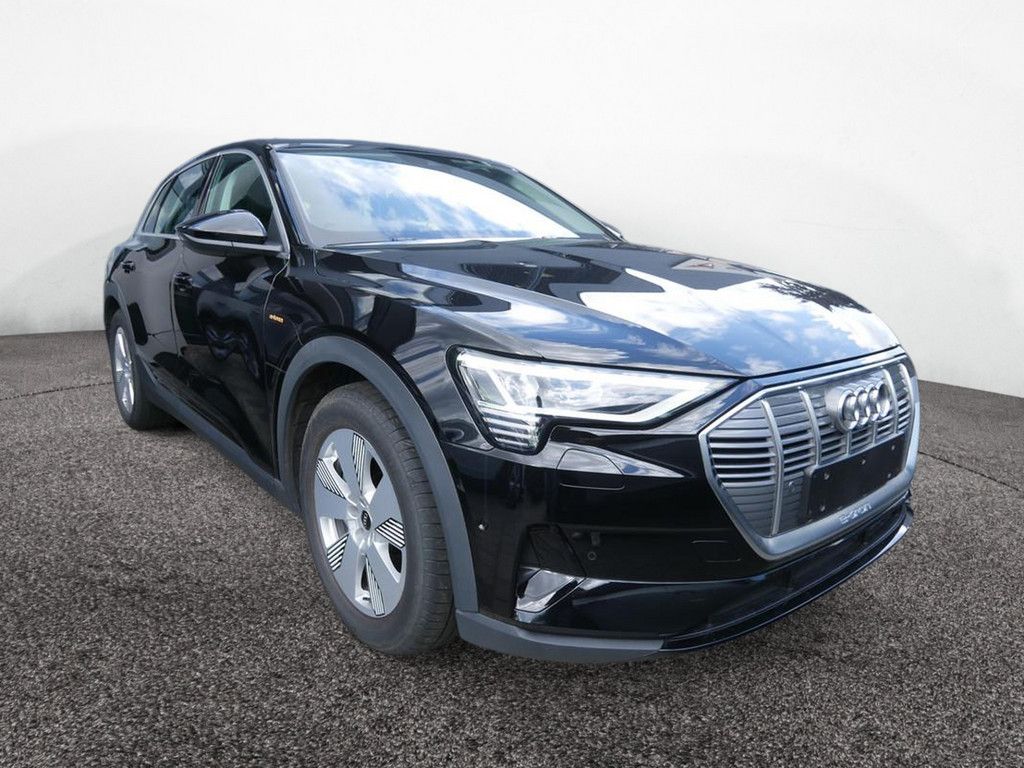 Audi e-tron 2022