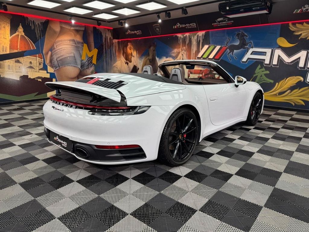 Porsche 911 2019