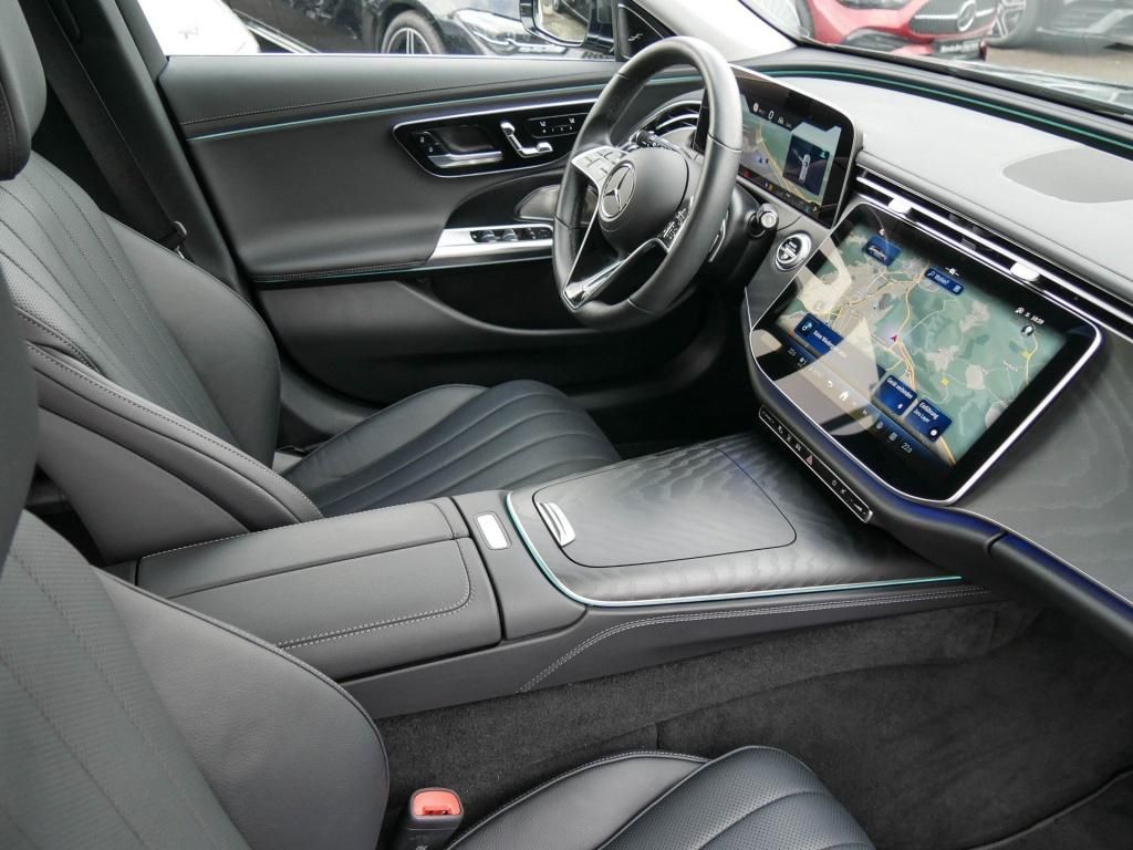 Mercedes-Benz E 220 2024
